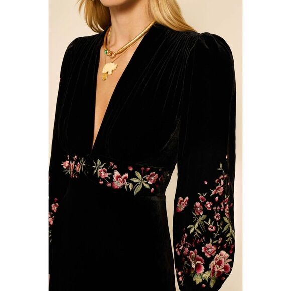 RIXO Emory Embroidered Velvet Gown ♥️ - Picture 5 of 13